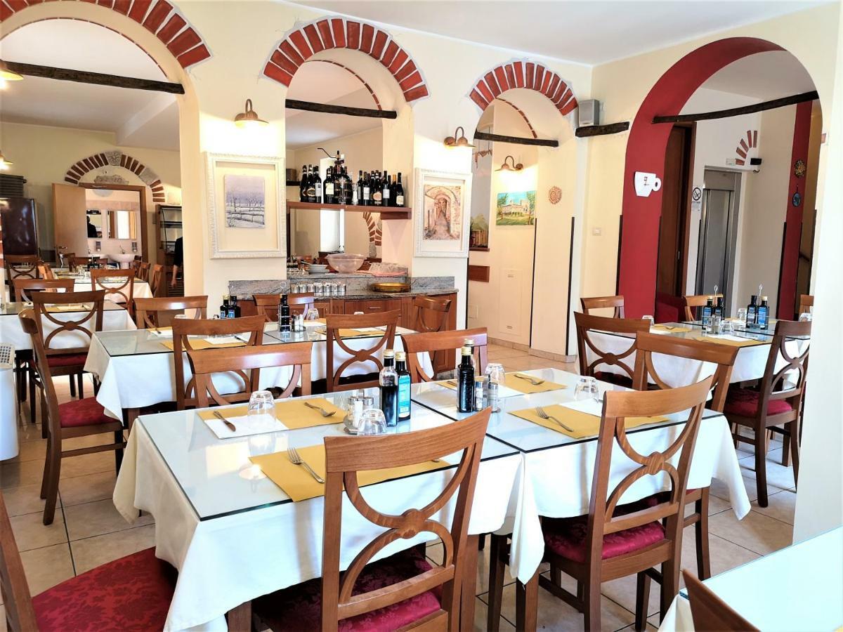 Antica Locanda Il Girasole Monza Exteriér fotografie